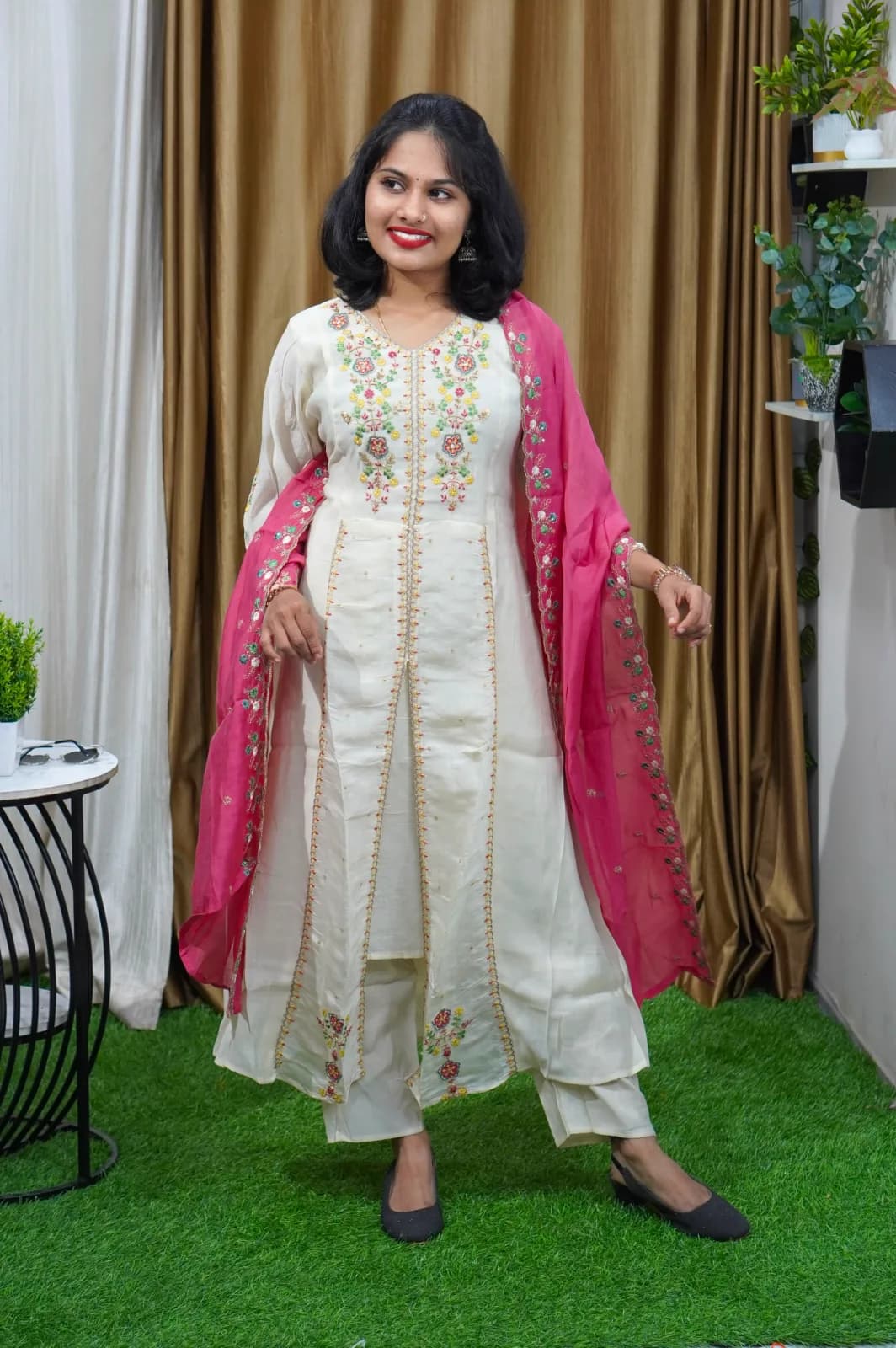 KURTIS SET