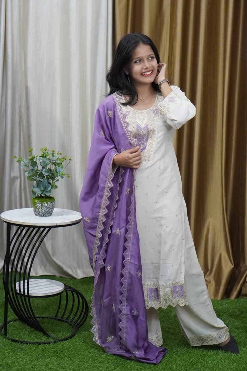 KURTIS SET