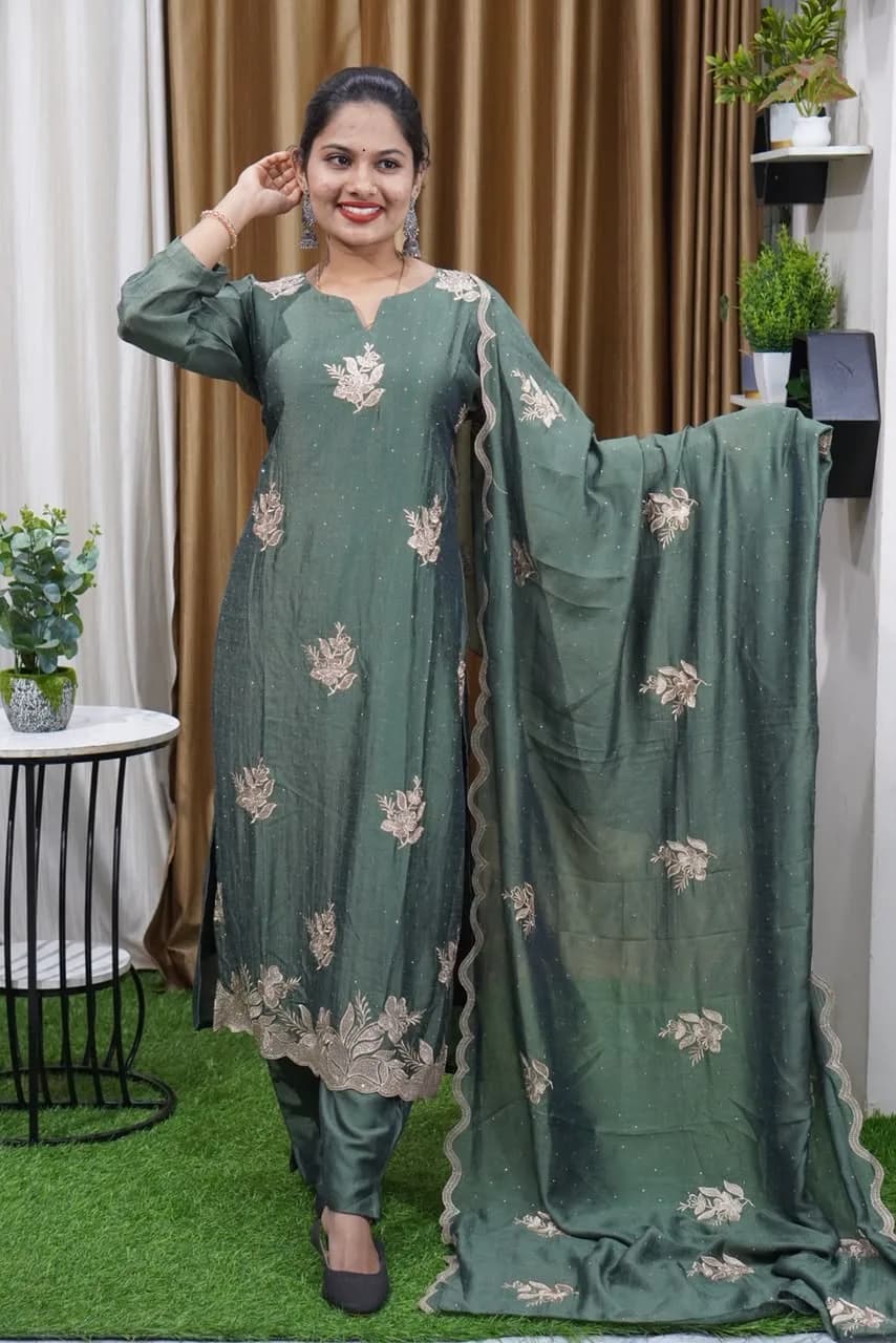 KURTIS SET